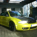 Audi RS4 Limousine Lackierung lemon gelb