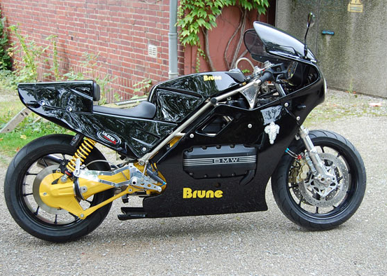 Brune Motorrad Lack schwarz gelb