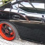 Dodge Charger Designlackierung Felgen schwarz rot