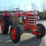 Hürlimann Traktor rot