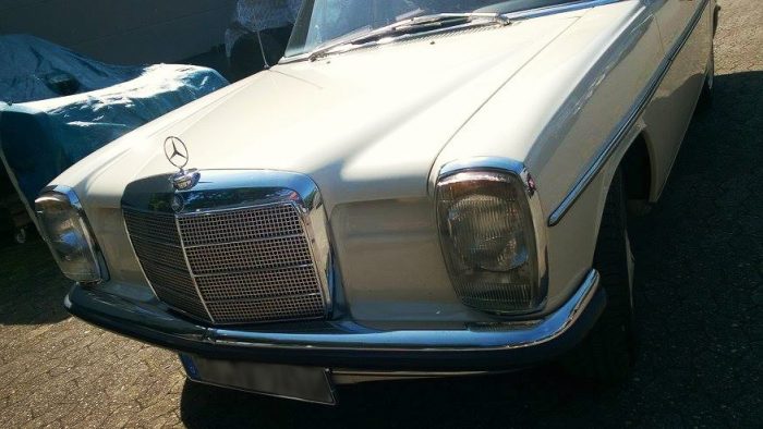 Mercedes Benz Strich 8 Oldtimer Lackierung weiss