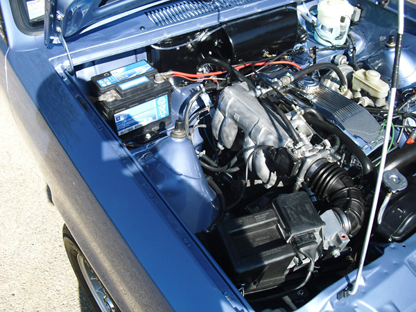 Opel Kadett Ralley Lackierung blau Motor