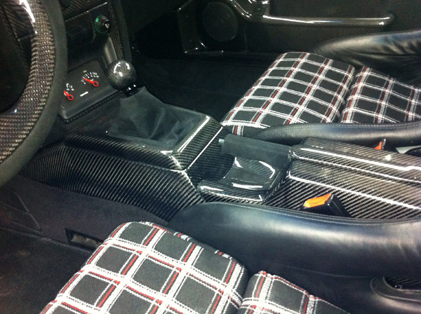 VW Corrado silber Tuning Kohlefaser Carbon Cockpit