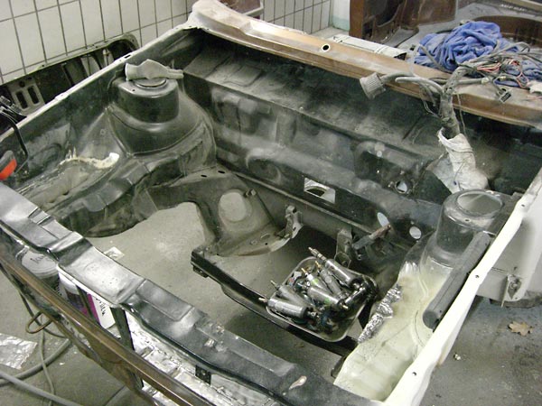 VW Golf 1 VR6 gold Turbo Reparatur Aufarbeitung Karosserieumbau