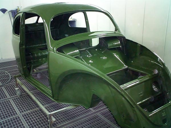 VW Käfer Brezel dunkelgrün Aufarbeitung Lackierung Karosserie